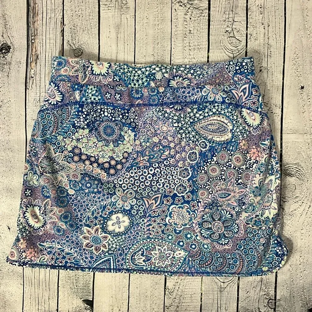 T BY TALBOTS Skort - Picture 2 of 5